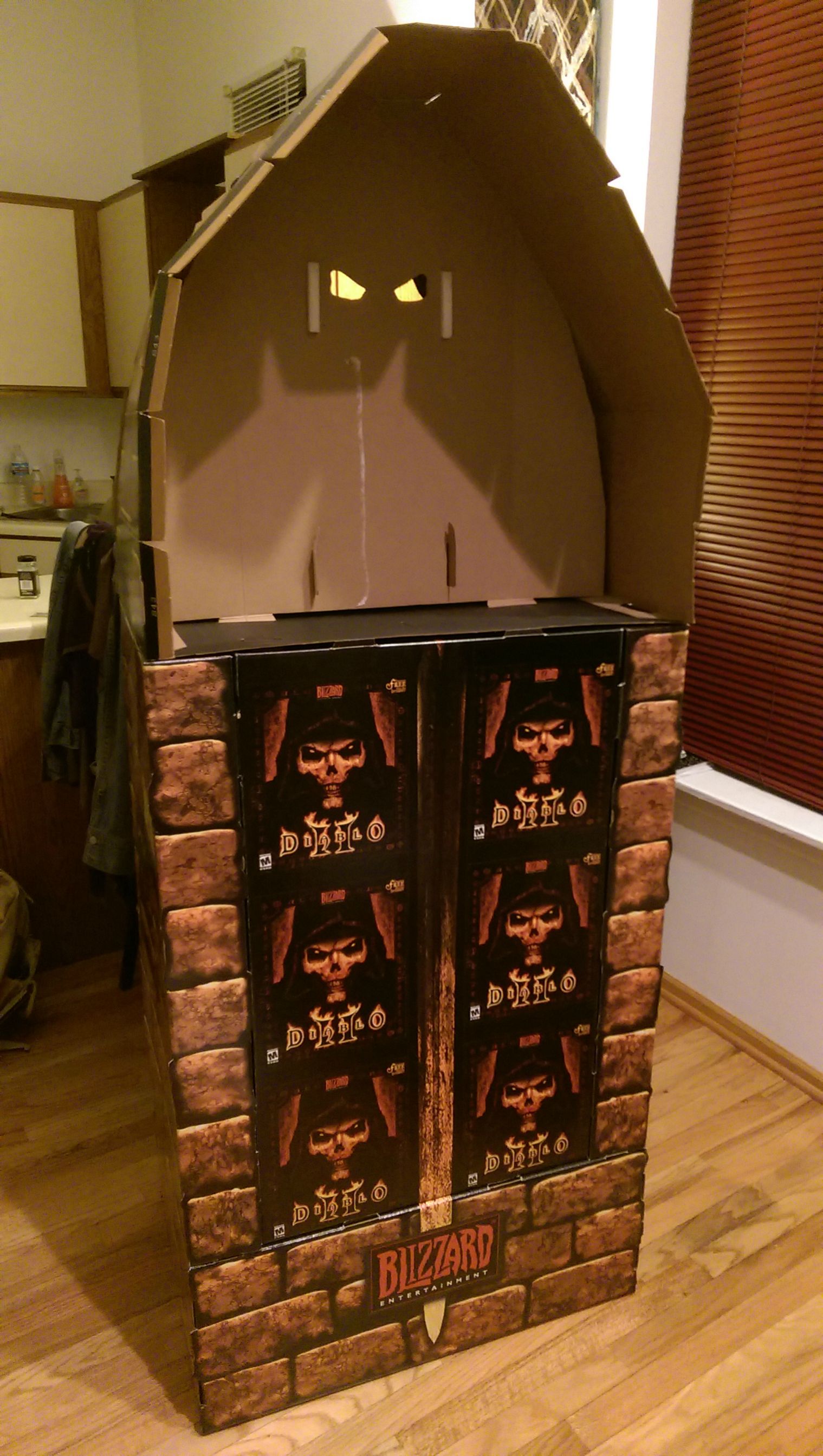 Diablo II Store Display Case